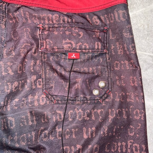 Affliction Swim Trunks Mens 38 Board Shorts Swimsuit Skull Wings Patch Black Y2K - Picture 7 of 7